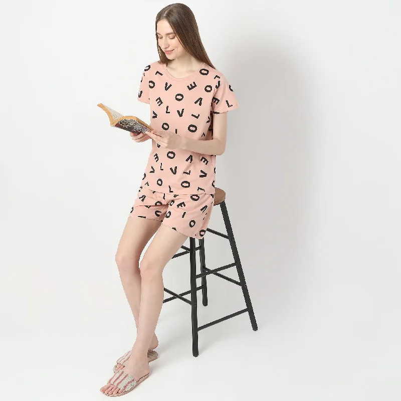 Heart Print Straight Short Sleeve Lounge T-Shirt Confident Women's Power