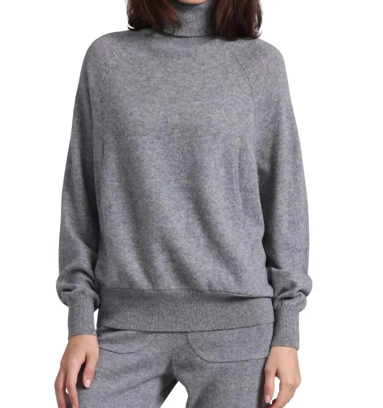 Cashmere Oversized Turtleneck In Grey Shadow Australian Beach