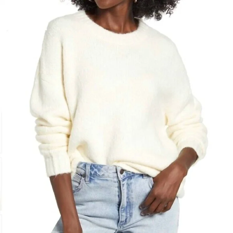 Women's Ribbed Trim Crew Neck Sweater In Ivory French