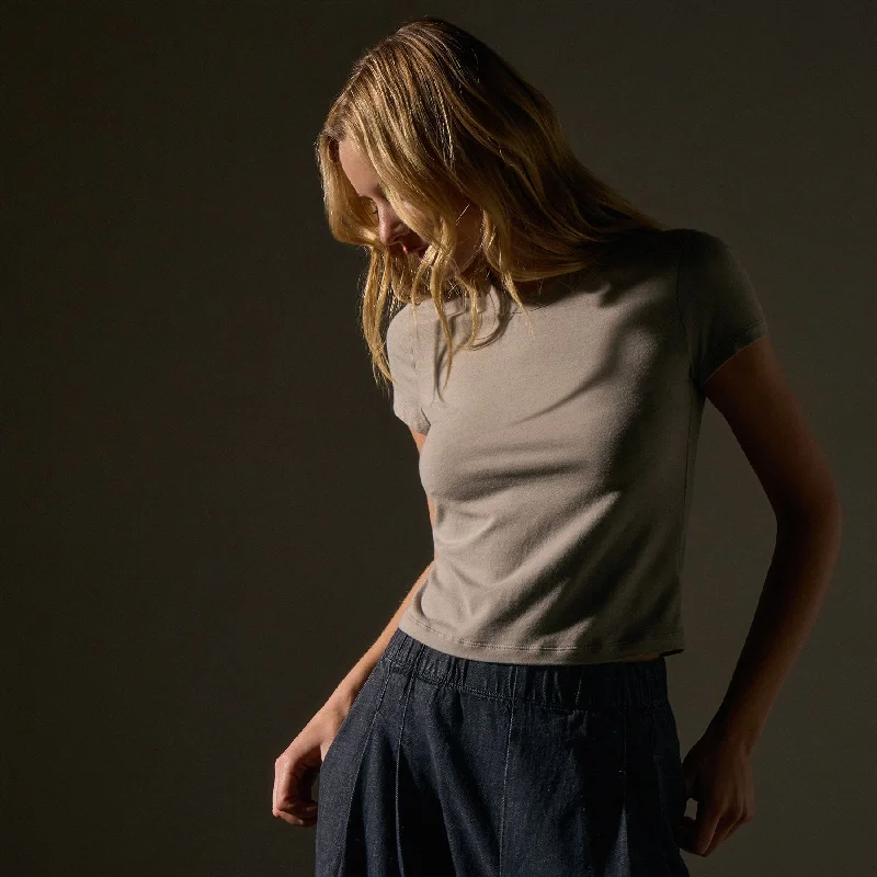 Short Sleeve Cropped Tee - Overcast Feminine Women's Style 