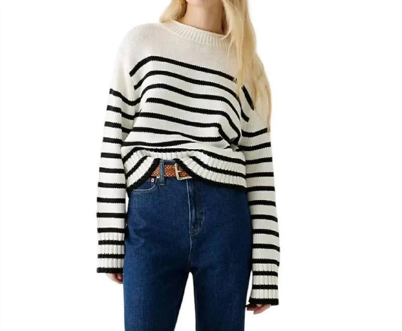 Rollneck Sweater In Stripe In White/black Modern Women's Tech