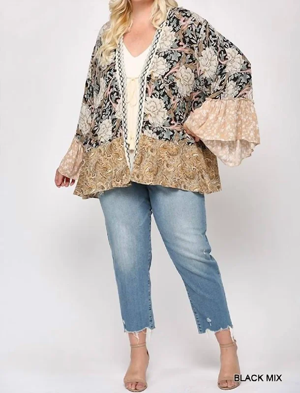 Floral And Paisley Print Mix Kimono - Plus In Black Multi Sleek Women's 
