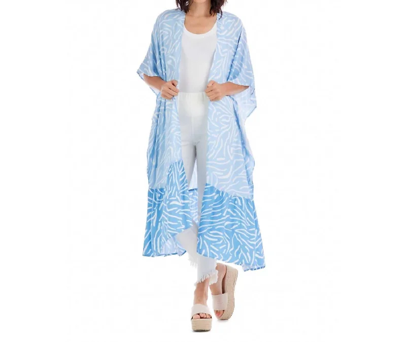 Lorena Kimono In Blue Street