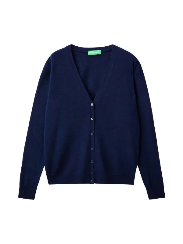 Women's V-Neck Cardigan In Navy Laid - back Women's Style