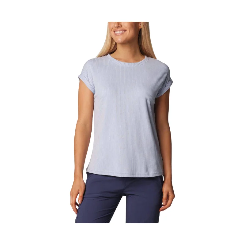 Columbia Women's Crystal Pine Tee - Whisper - ONLINE STORE CREDIT/EXCHANGE ONLY Practical Women's Quick - dry