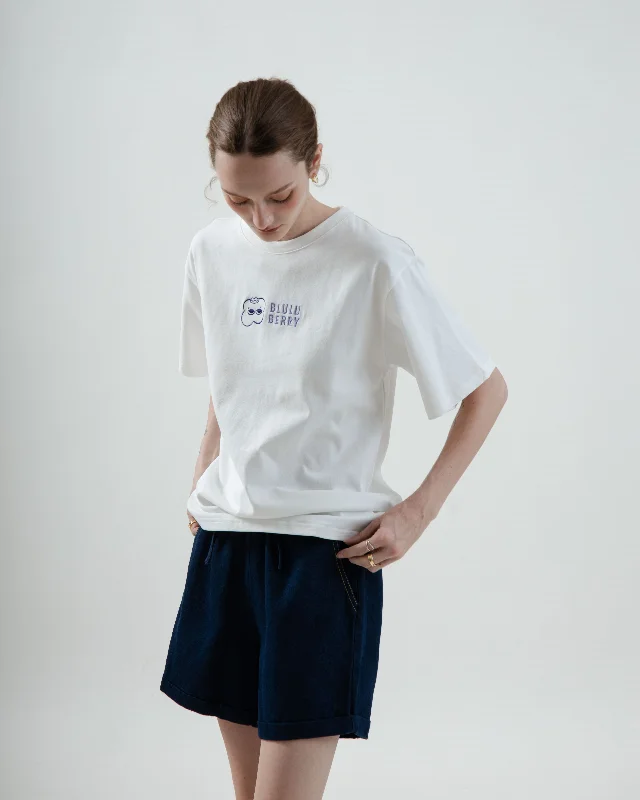 BLULU Berry Embroidery Graphic Tee (White) performance