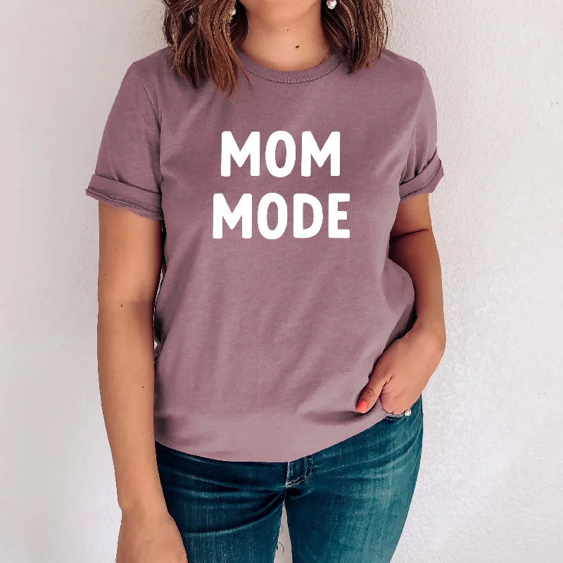 Mom Mode Graphic Tee | Orchid French