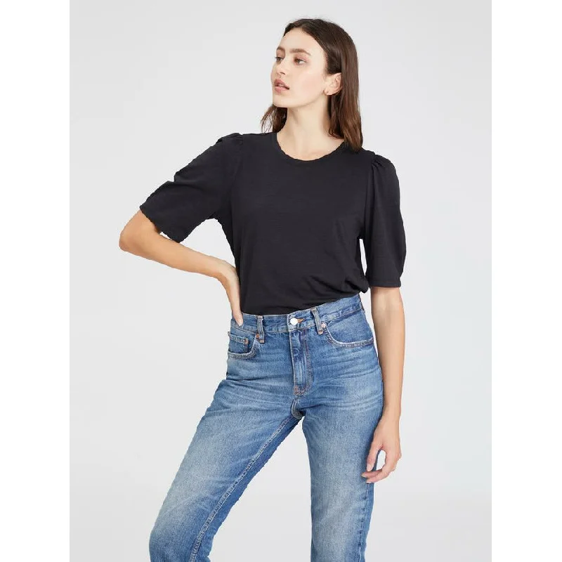 Blooming Sleeve Tee Sporty Women's Athleisure 