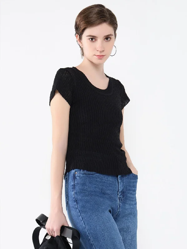 Women Solid Black Top Laid - back Women's Style
