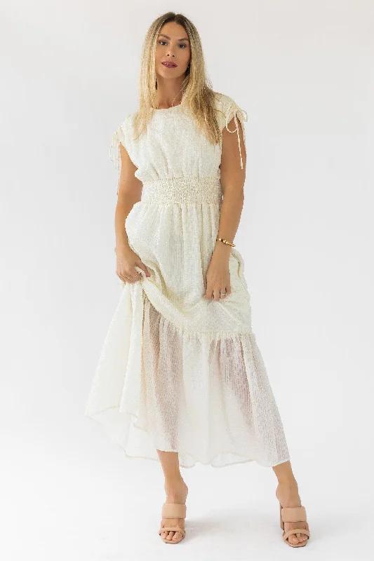 Delia Ivory Textured Maxi Dress - Final Sale Confident Women's High - fashion