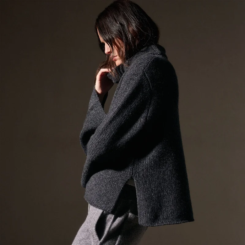 Recycled Cashmere Pullover - Charcoal Marl Bold Women's Animal Print