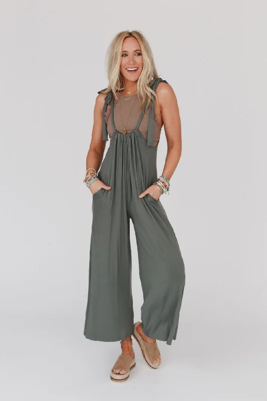The Nest Forever Relaxed Gathered Jumpsuit - Light Olive Bold Women's Animal Print